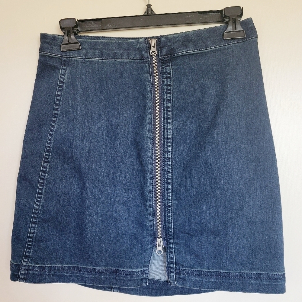 Free People Women's Front Zip-up Denim Skirt Mini Size 8